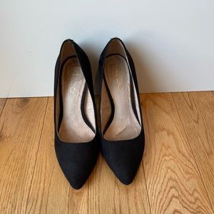 Aldo 4 inch Pointed Toe Suede Pumps